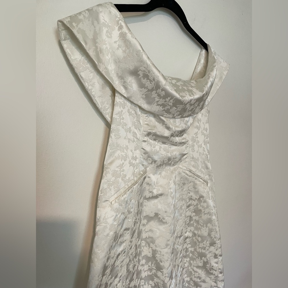 BHLDN White Mini floral Dress Bridal - Picture 5 of 13